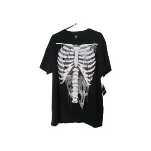 T-shirt Men Size Xl (46-48) Halloween Theme Black And White